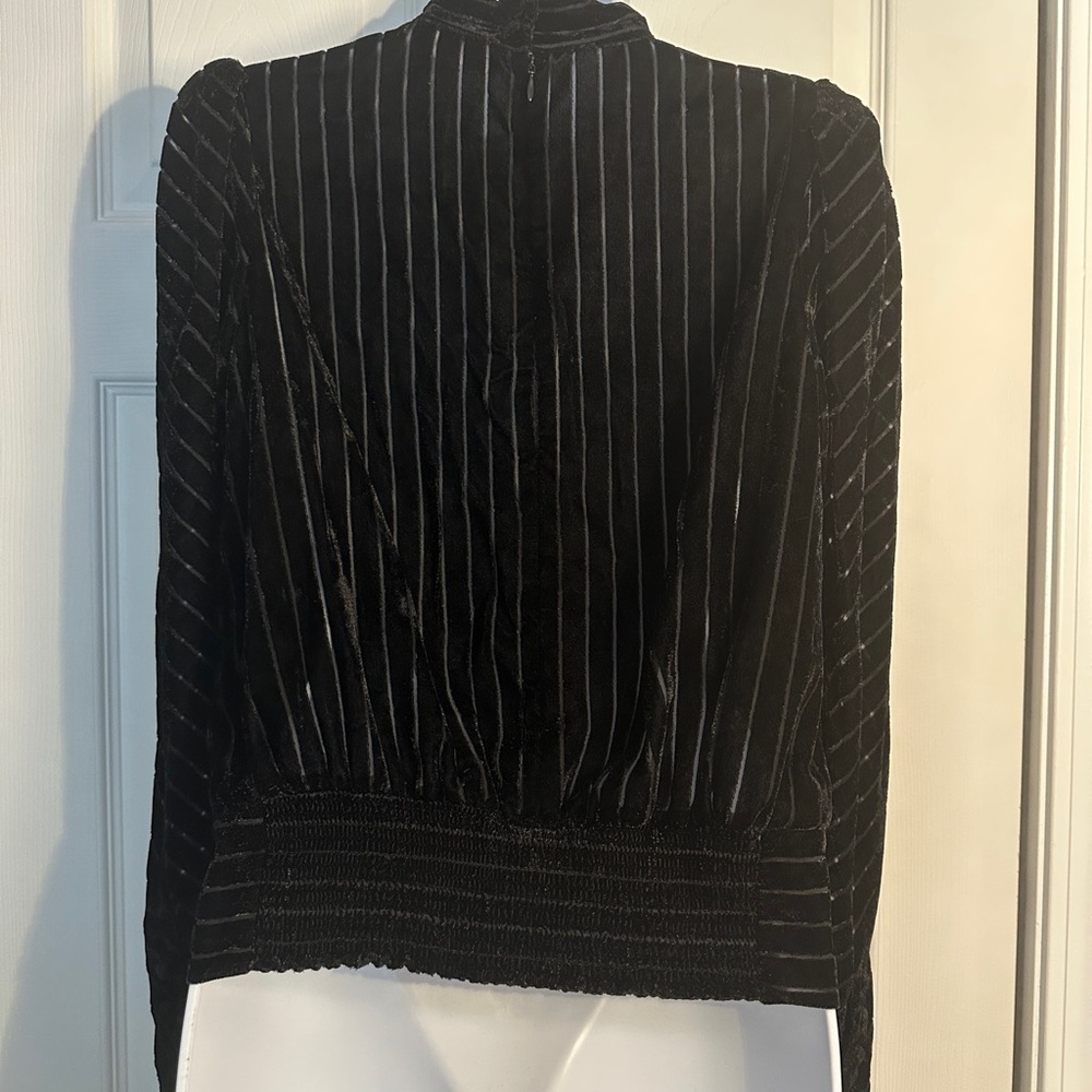 FRAME Velvet Smocked Party Top In Noir/black. Size small/p - Picture 8 of 13